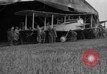 Image DH-4 Bombardier biplan Colombey-les-Belles France, 1918, de la seconde 1 séquences d'archives historiques vidéo 65675070256