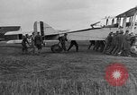 Image DH-4 Bombardier biplan Colombey-les-Belles France, 1918, de la seconde 26 séquences d'archives historiques vidéo 65675070256