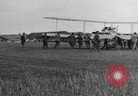 Image DH-4 Bombardier biplan Colombey-les-Belles France, 1918, de la seconde 39 séquences d'archives historiques vidéo 65675070256