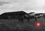 Image DH-4 Bombardier biplan Colombey-les-Belles France, 1918, de la seconde 43 séquences d'archives historiques vidéo 65675070256