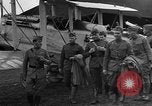 Standbild Benjamin Foulois D Colombey-les-Belles Frankreich, 1918, aus Sekunde 43 historischem Filmmaterial Videoclip 65675070257