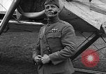 Standbild Benjamin Foulois D Colombey-les-Belles Frankreich, 1918, aus Sekunde 58 historischem Filmmaterial Videoclip 65675070257
