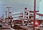 Standbild Drive im Bankgeschäft Florida United States USA, 1958, aus Sekunde 8 historischem Filmmaterial Videoclip 65675070278