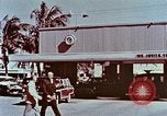 Standbild Drive im Bankgeschäft Florida United States USA, 1958, aus Sekunde 29 historischem Filmmaterial Videoclip 65675070278