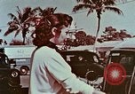 Standbild Drive-in-Restaurant Florida United States USA, 1958, aus Sekunde 12 historischem Filmmaterial Videoclip 65675070279
