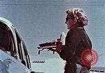 Standbild Drive-in-Restaurant Florida United States USA, 1958, aus Sekunde 25 historischem Filmmaterial Videoclip 65675070279
