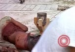Image d'évacuation des blessés Vietnam, 1965, de la seconde 31 séquences d'archives historiques vidéo 65675070292