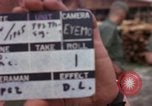 Standbild Evakuierung von Verletzten Vietnam, 1965, aus Sekunde 8 historischem Filmmaterial Videoclip 65675070294
