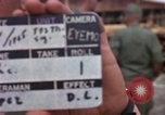 Standbild Evakuierung von Verletzten Vietnam, 1965, aus Sekunde 9 historischem Filmmaterial Videoclip 65675070294