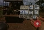 Standbild vietnamesischen Dorfbewohner Vietnam, 1965, aus Sekunde 5 historischem Filmmaterial Videoclip 65675070297