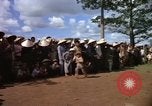 Standbild vietnamesischen Dorfbewohner Vietnam, 1965, aus Sekunde 37 historischem Filmmaterial Videoclip 65675070297