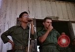 Standbild vietnamesischen Dorfbewohner Vietnam, 1965, aus Sekunde 45 historischem Filmmaterial Videoclip 65675070297