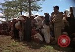 Standbild vietnamesischen Dorfbewohner Vietnam, 1965, aus Sekunde 57 historischem Filmmaterial Videoclip 65675070297