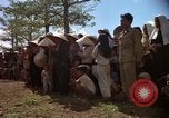 Standbild vietnamesischen Dorfbewohner Vietnam, 1965, aus Sekunde 58 historischem Filmmaterial Videoclip 65675070297