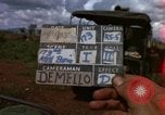 Standbild vietnamesischen Dorfbewohner Vietnam, 1965, aus Sekunde 3 historischem Filmmaterial Videoclip 65675070298