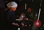 Standbild vietnamesischen Dorfbewohner Vietnam, 1965, aus Sekunde 57 historischem Filmmaterial Videoclip 65675070298