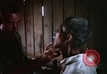 Standbild vietnamesischen Dorfbewohner Vietnam, 1965, aus Sekunde 62 historischem Filmmaterial Videoclip 65675070298