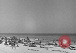 Standbild Strand Libyen, 1954, aus Sekunde 11 historischem Filmmaterial Videoclip 65675070301