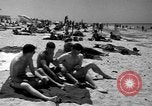 Standbild Strand Libyen, 1954, aus Sekunde 22 historischem Filmmaterial Videoclip 65675070301