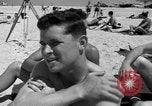 Standbild Strand Libyen, 1954, aus Sekunde 43 historischem Filmmaterial Videoclip 65675070301