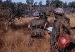 Standbild amerikanische Soldaten South Vietnam, 1967, aus Sekunde 15 historischem Filmmaterial Videoclip 65675070316
