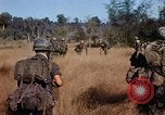 Standbild amerikanische Soldaten South Vietnam, 1967, aus Sekunde 32 historischem Filmmaterial Videoclip 65675070316