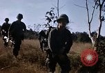 Standbild amerikanische Soldaten South Vietnam, 1967, aus Sekunde 50 historischem Filmmaterial Videoclip 65675070316