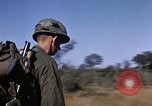 Standbild amerikanische Soldaten South Vietnam, 1967, aus Sekunde 54 historischem Filmmaterial Videoclip 65675070316