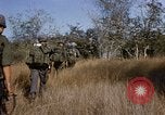Standbild amerikanische Soldaten South Vietnam, 1967, aus Sekunde 60 historischem Filmmaterial Videoclip 65675070316