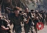 Immagine di Truppe alleate Francia, 1945, secondo 30 filmato di repertorio 65675070339