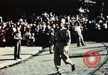 Immagine di Coloniale Francese forze su parade Marsiglia Francia, 1944, secondo 29 filmato di repertorio 65675070344