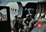 Image Air évacuation des blessés en Afrique du Nord, 1944, de la seconde 14 séquences d'archives historiques vidéo 65675070346