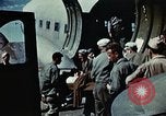 Image Air évacuation des blessés en Afrique du Nord, 1944, de la seconde 15 séquences d'archives historiques vidéo 65675070346