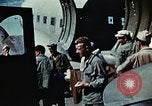 Image Air évacuation des blessés en Afrique du Nord, 1944, de la seconde 16 séquences d'archives historiques vidéo 65675070346