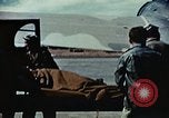 Image Air évacuation des blessés en Afrique du Nord, 1944, de la seconde 43 séquences d'archives historiques vidéo 65675070346