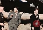 Image les aviateurs américains échappé de Swiss internement Annecy France, 1944, de la seconde 14 séquences d'archives historiques vidéo 65675070351