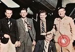 Image les aviateurs américains échappé de Swiss internement Annecy France, 1944, de la seconde 19 séquences d'archives historiques vidéo 65675070351
