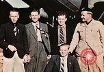 Image les aviateurs américains échappé de Swiss internement Annecy France, 1944, de la seconde 25 séquences d'archives historiques vidéo 65675070351