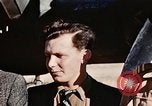 Image les aviateurs américains échappé de Swiss internement Annecy France, 1944, de la seconde 60 séquences d'archives historiques vidéo 65675070351