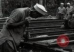 Image les travaux de construction 'Espiritu Santo Vanuatu, 1943, de la seconde 29 séquences d'archives historiques vidéo 65675070359