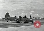 Standbild British Royal Navy F4U Corsair Flugzeuge Brooklyn New York USA, 1943, aus Sekunde 41 historischem Filmmaterial Videoclip 65675070361