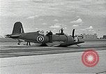 Standbild British Royal Navy F4U Corsair Flugzeuge Brooklyn New York USA, 1943, aus Sekunde 43 historischem Filmmaterial Videoclip 65675070361