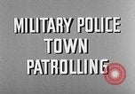 Standbild Militärpolizei United States USA, 1944, aus Sekunde 27 historischem Filmmaterial Videoclip 65675070362