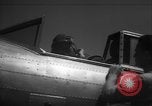 Image Howard Hughes arrivant à la gare Union Air Terminal Los Angeles California USA, 1936, de la seconde 37 séquences d'archives historiques vidéo 65675070377