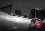 Image Howard Hughes arrivant à la gare Union Air Terminal Los Angeles California USA, 1936, de la seconde 38 séquences d'archives historiques vidéo 65675070377