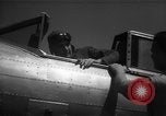 Image Howard Hughes arrivant à la gare Union Air Terminal Los Angeles California USA, 1936, de la seconde 43 séquences d'archives historiques vidéo 65675070377