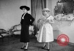 Standbild fashion show Rom Italien, 1957, aus Sekunde 24 historischem Filmmaterial Videoclip 65675070385