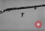 Standbild Ski Meisterschaft Kitzbühel Österreich, 1957, aus Sekunde 35 historischem Filmmaterial Videoclip 65675070386