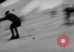 Standbild Ski Meisterschaft Kitzbühel Österreich, 1957, aus Sekunde 55 historischem Filmmaterial Videoclip 65675070386