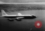 Image le premier d'Amérique du jet transport Seattle Washington USA, 1957, de la seconde 26 séquences d'archives historiques vidéo 65675070388